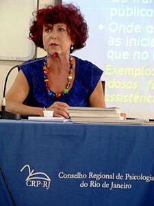 exemplo_frances_pauta_roda_conversa_sobre_escuta_criancas01-225x300.jpg